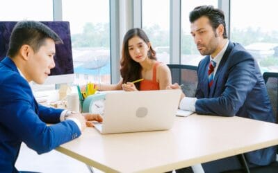 Mandataire ou indépendant : quel positionnement stratégique pour développer son portefeuille client ?